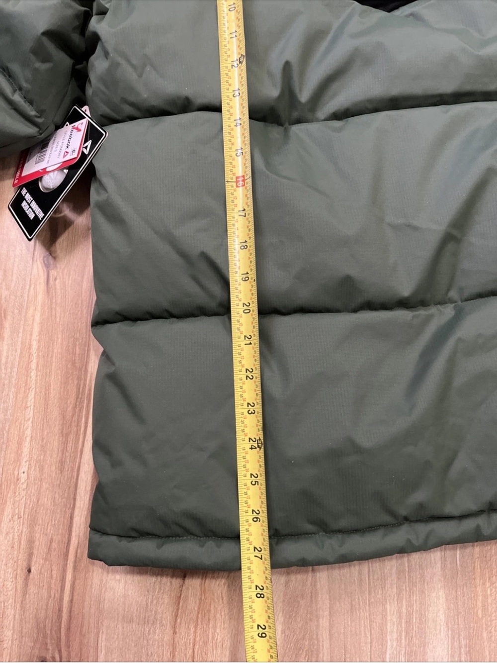Reebok Olive Green Jacket Reversible with Black Zipper Detailing - Picture 4 of 16